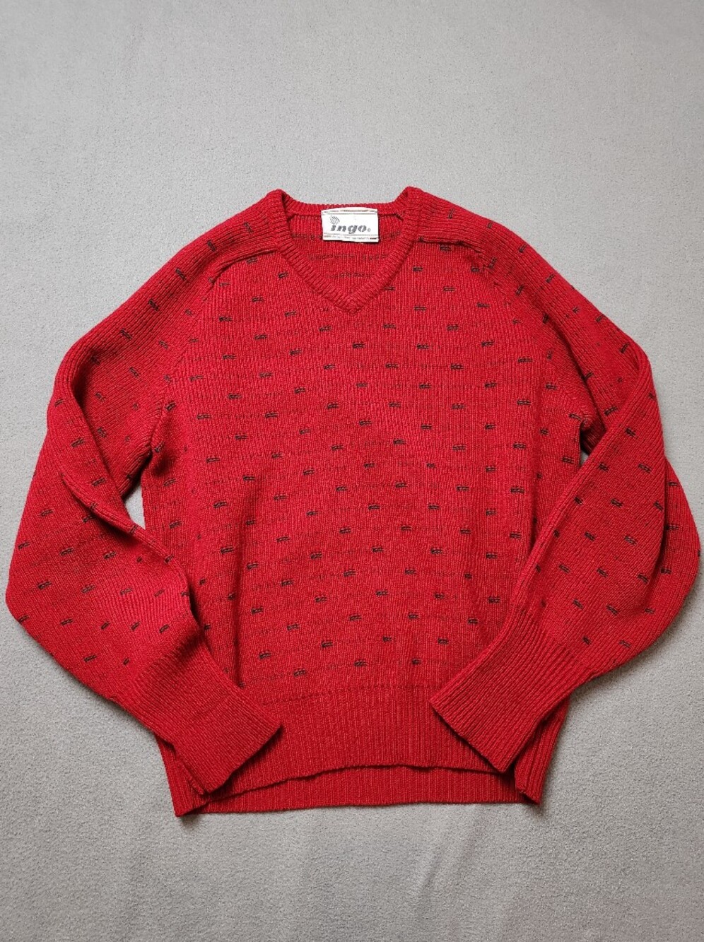Vintage Ingo Red V neck Knit Sweater Sz Med Made in Canada
